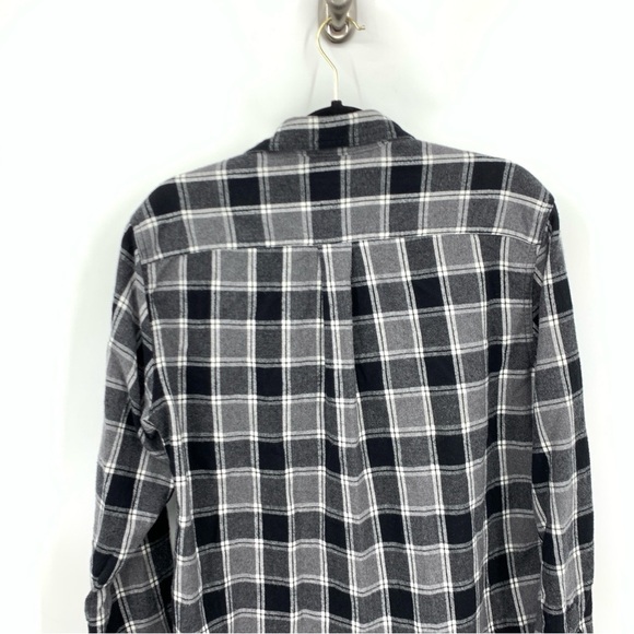 LL Bean Men Size Medium Shirt Button Down Top Black Gray Flannel Plaid Cotton - Picture 5 of 7